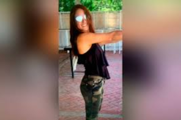 Mujer Busca Hombre–849773